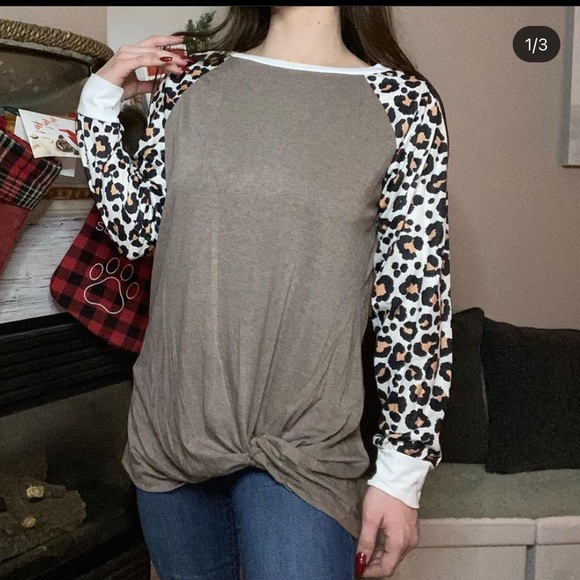 Long sleeve Henley - Picture 2 of 3